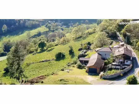 ferme - 5 pieces - 138 m²