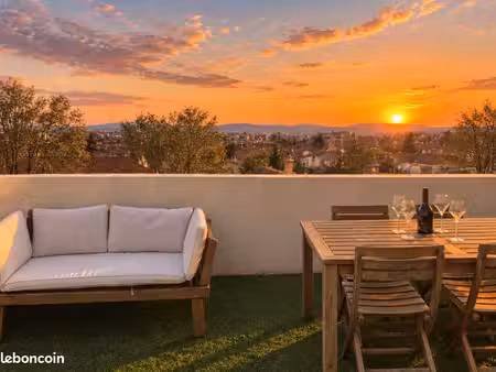 saint-priest village - duplex t3 82 m² avec terrasse de 27 m²