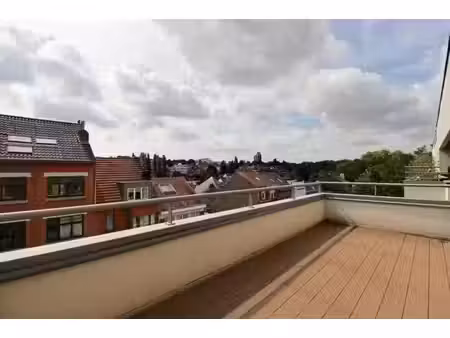 appartement à louer à rue zeecrabbe 30 uccle (vbe66977)