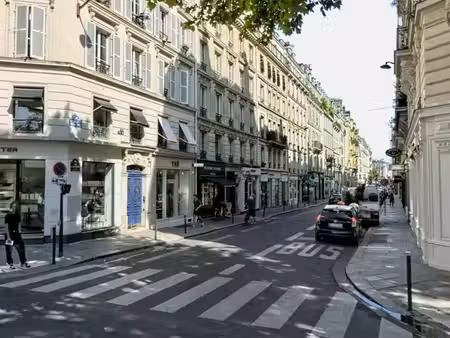 local commercial 57 m²