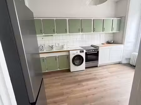 chambre meublée