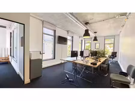 bureaux 107 m²