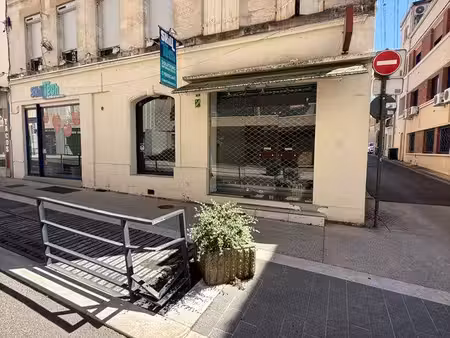 local commercial 70 m² – centre-ville marmande – 695 cc