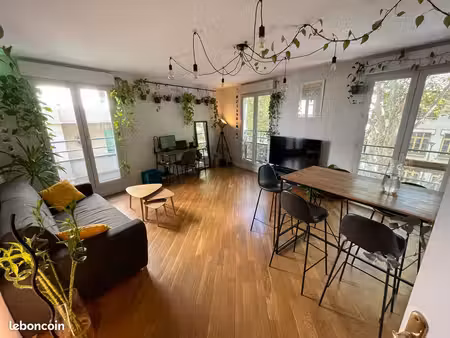 t3 67 m² – saxe-gambetta (métros b & d) – box fermé compris – mobilier possible pour une o