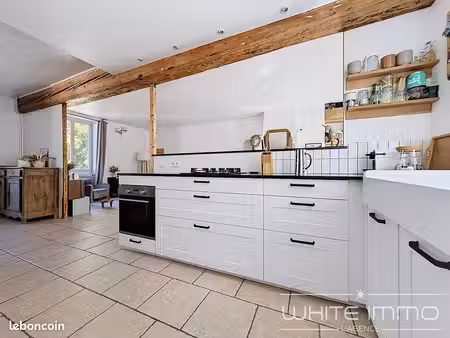 maison 5 pièces 104 m²