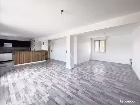 duplex 5 pièces 109 m²