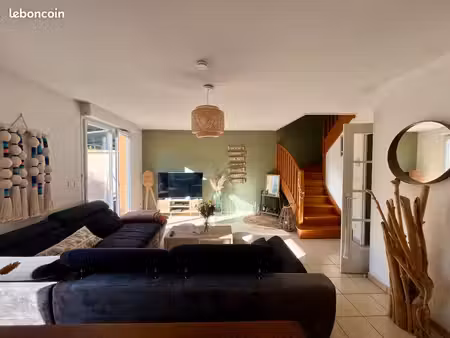 maison familiale en résidence sécurisée