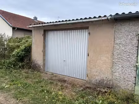 garage fermé 22m² – avenue de la république  audun-le-roman