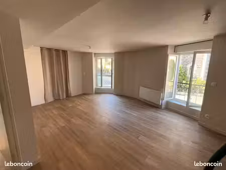 superbe appartement à louer neuf 37m² plein centre