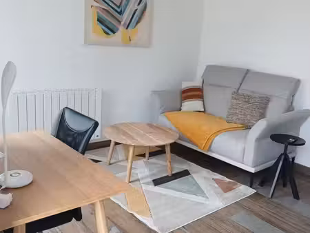 studio t1 23 m2 meublé dans longère proche mayenne