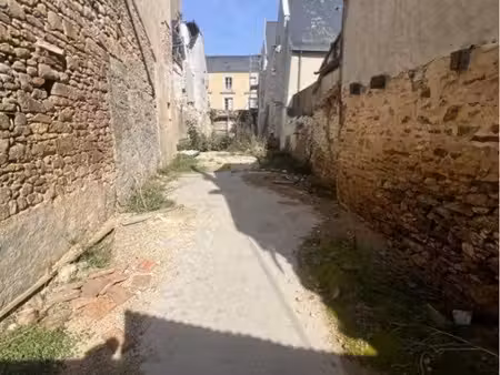 terrain constructible plein centre 3 compteurs
