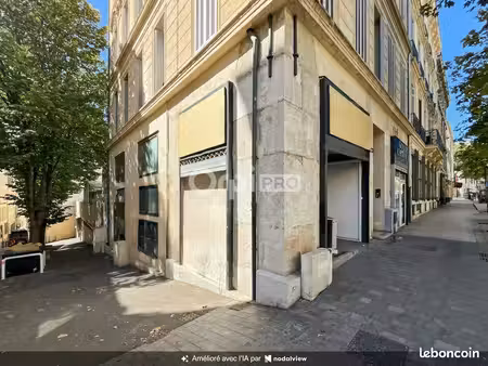 local commercial 131 m²