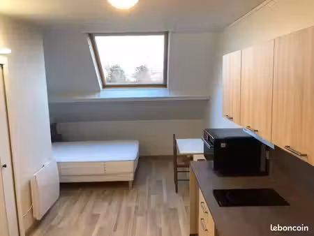 a loue studio meuble proche ifsi