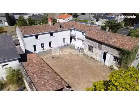 maison 7 pièces 155 m²