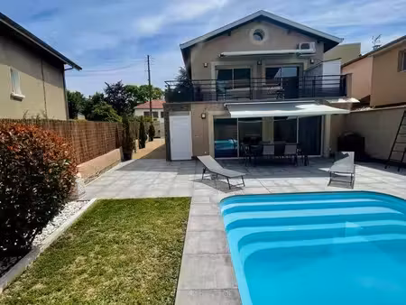 maison 8 pièces 166 m2