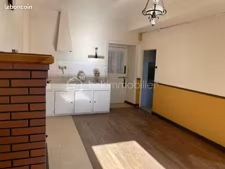 maison 8 pièces 114 m²