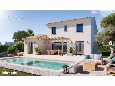 terrain à bâtir de 850 m² à la motte (83)