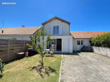 jolie maison idéalement située