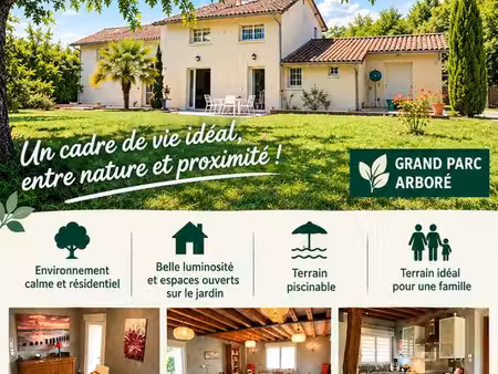 maison dans parc arboré