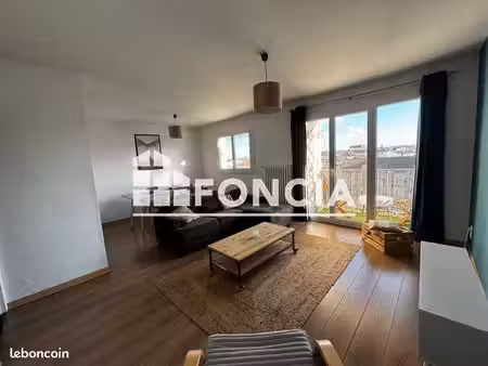 appartement 3 pièces 69 m²