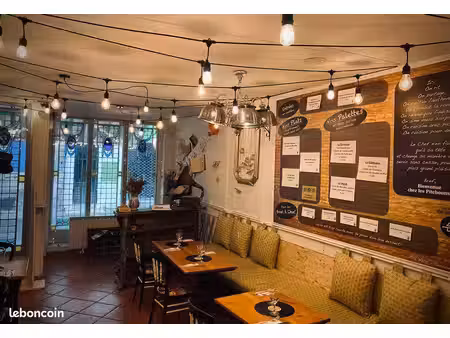 bâtiment avec possibilité de restaurant