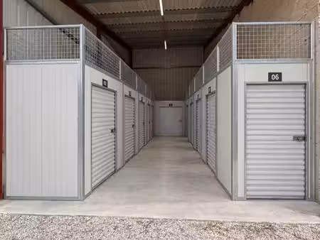 box de stockage sécurisé – saint-chamas – ouverture prochaine