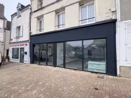 local commercial artenay