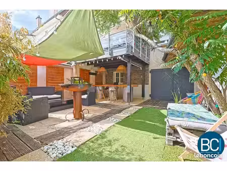 maison 7 pièces 183 m²