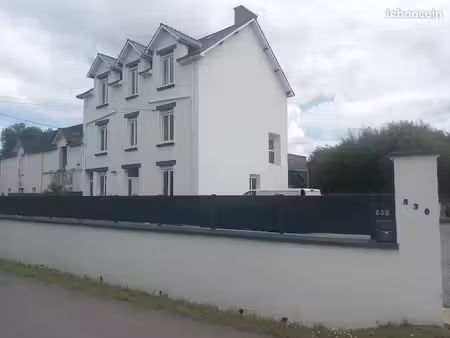 maison 205m2 1060m2 de terrain et t2 en bas