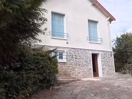 a vendre : maison individuelle 70m2 à rénover
