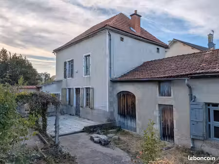 longère et maison attenante