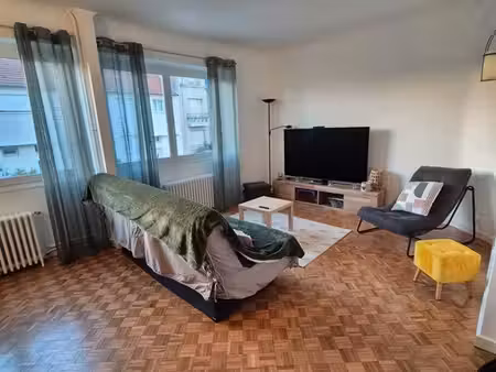 grande maison familiale au calme