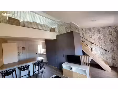 duplex meublé 27 m² rénové – centre-ville – climatisation – fibre
