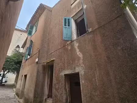 maison de village