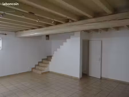 f3 duplex ampuis centre-ville