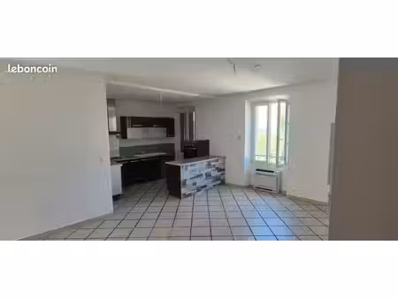 appartement lumineux centre village