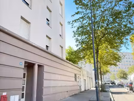 t3 à louer au métro cusset à villeurbanne