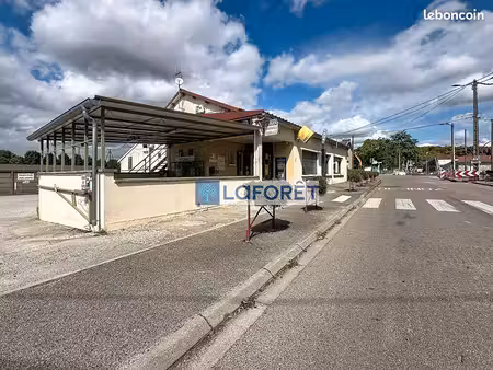 maison 10 pièces 210 m²