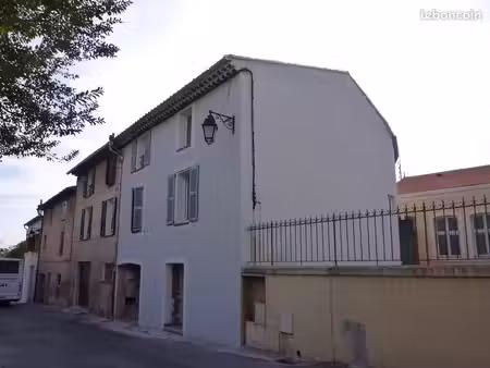 immeuble sur 3 niveaux