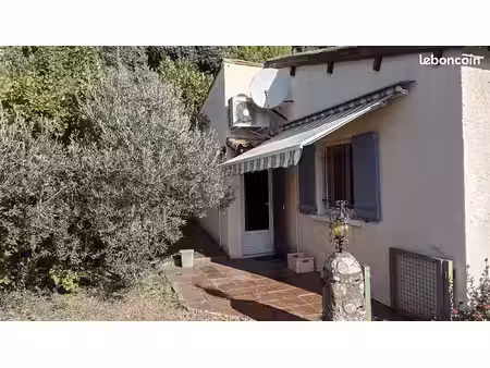 coup de cœur à ganagobie  maison avec vue  piscine et petit coin de calme