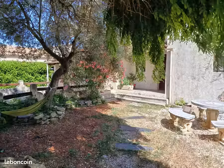 villa provençale lumineuse 156 m2
