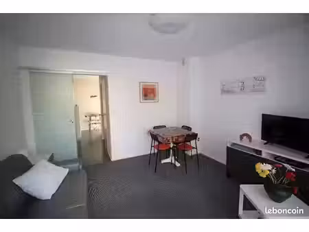 la baule location à l’année : studio meublé 30 m² avec 2 jardins