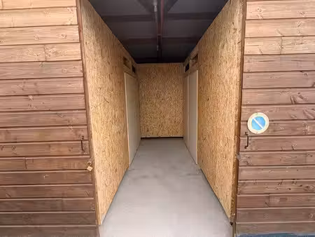 box a loué sur auverse 49490 noyant