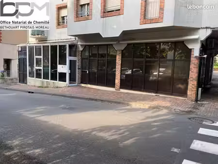 local commercial 172 m² chemillé-en-anjou