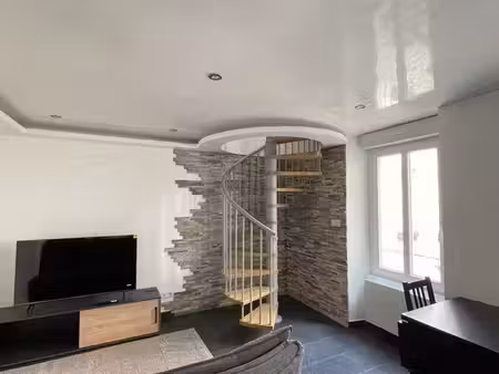 t2 duplex