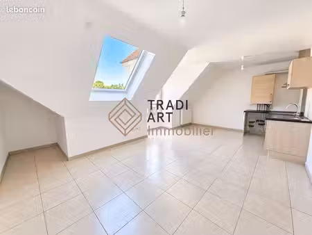 appartement 1 pièce 33 m²