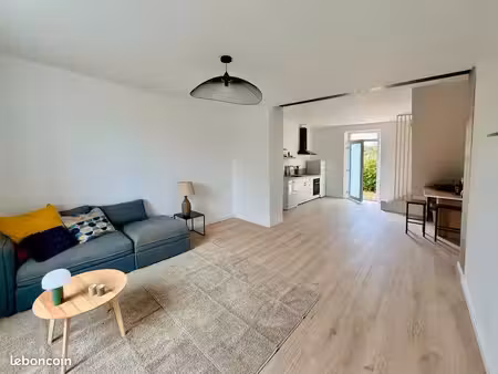 maison – 3 chambres – jardin privatif
