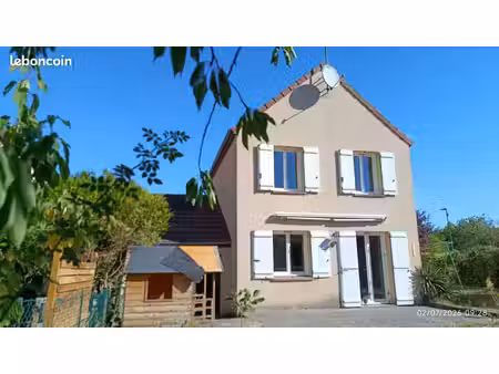 pavillon t4 avec jardin et garage