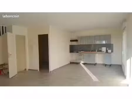 maison 6 pièces 105 m²