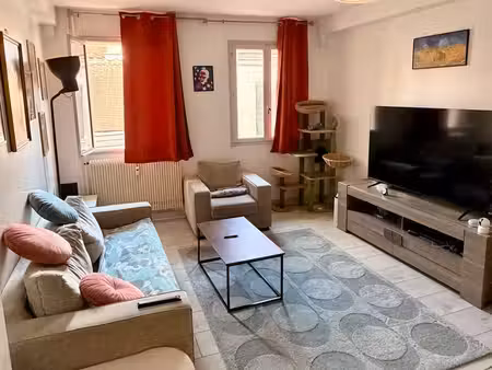 appartement meublé 60 m² – plein centre-ville